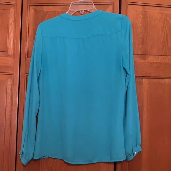 Turquoise Banana Republic button down shirt size XS - Picture 3 of 7